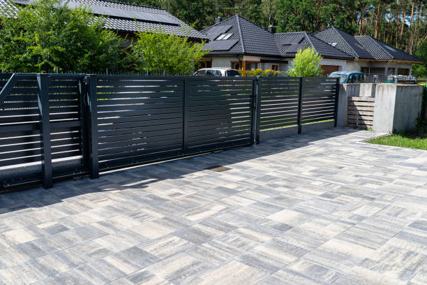 Best Professional Driveway Pavers  in Farmersville, TX